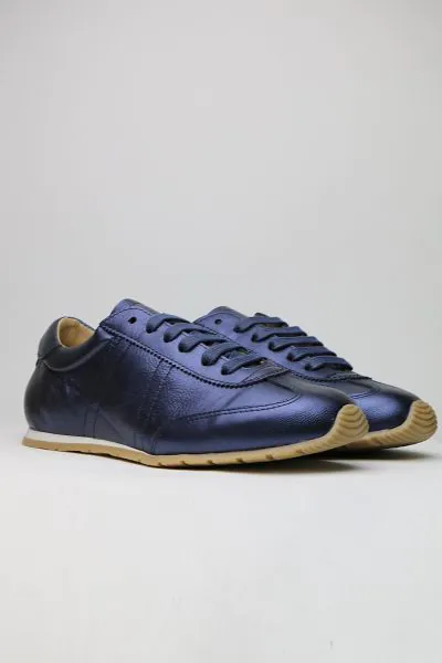 Zeta Innox Metallic Sneaker In Navy