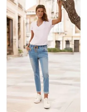 Casual jean with elasticated waist and adjustable drawstring tie. Soft handle achieved by special garment wash.