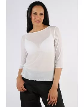 Be on top of sheer trend this season in this Sia Top By Two By Two. The easy sheer top gives you a perfect edge to be paired with easy tank or bra let. With a round neck and 3/4 sleeves, style it with high waisted pants and an easy blazer. Style 1921.
