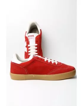 Berlin Suede Sneaker By Victoria In Rojo